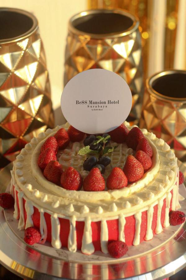 Wonotjolo Bess Mansion Hotel Surabaya מראה חיצוני תמונה