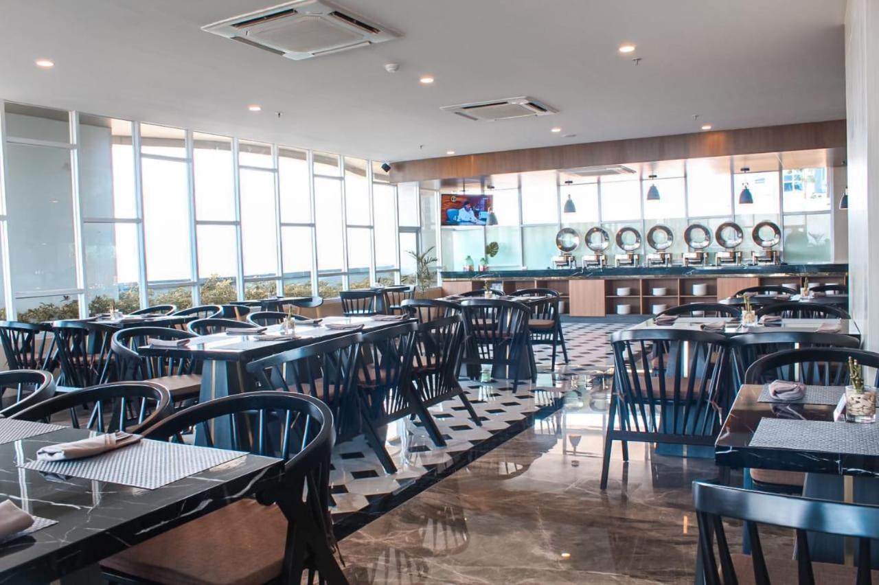 Wonotjolo Bess Mansion Hotel Surabaya מראה חיצוני תמונה