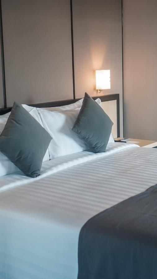 Wonotjolo Bess Mansion Hotel Surabaya מראה חיצוני תמונה